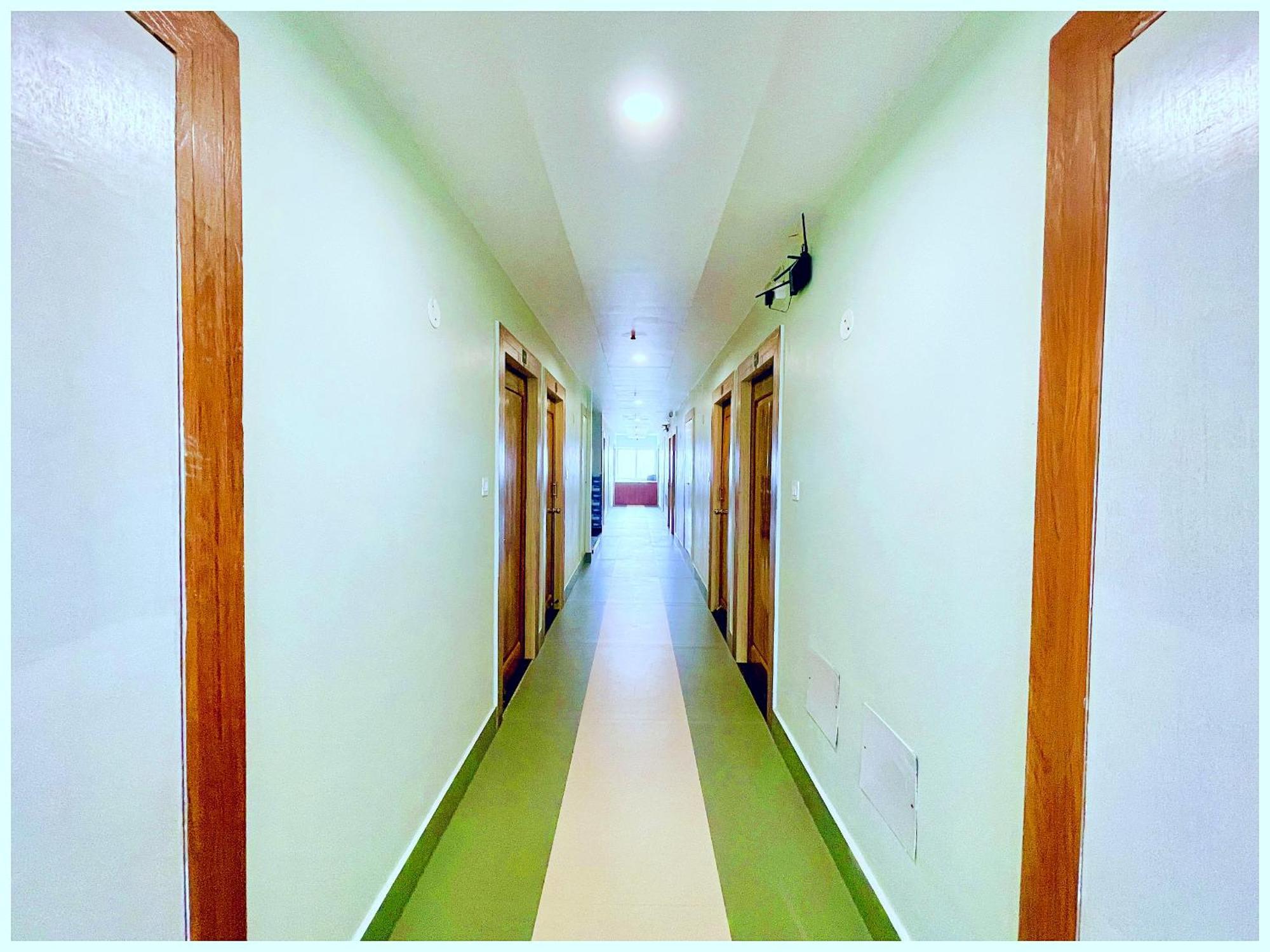 Simla Hotel K R I S H N A B - B Near Mall Road And Temple エクステリア 写真